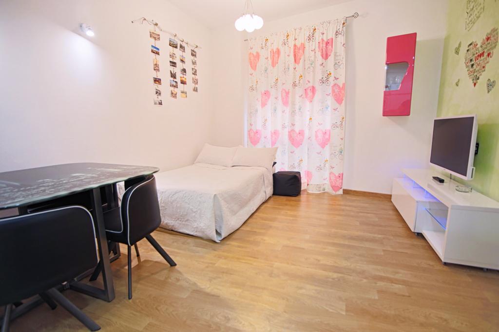 Apartamentos Momas La Casa De Mama Malaga Zewnętrze zdjęcie