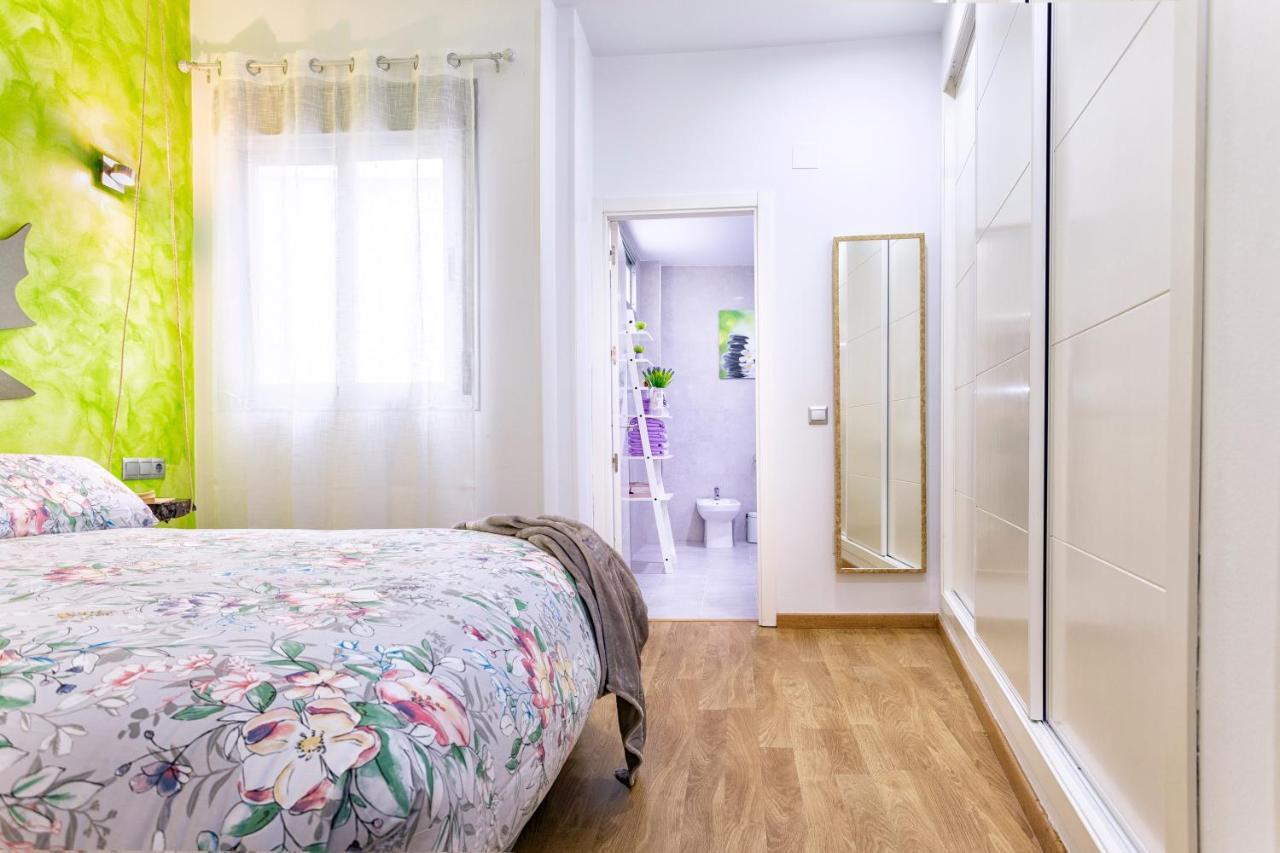 Apartamentos Momas La Casa De Mama Malaga Zewnętrze zdjęcie